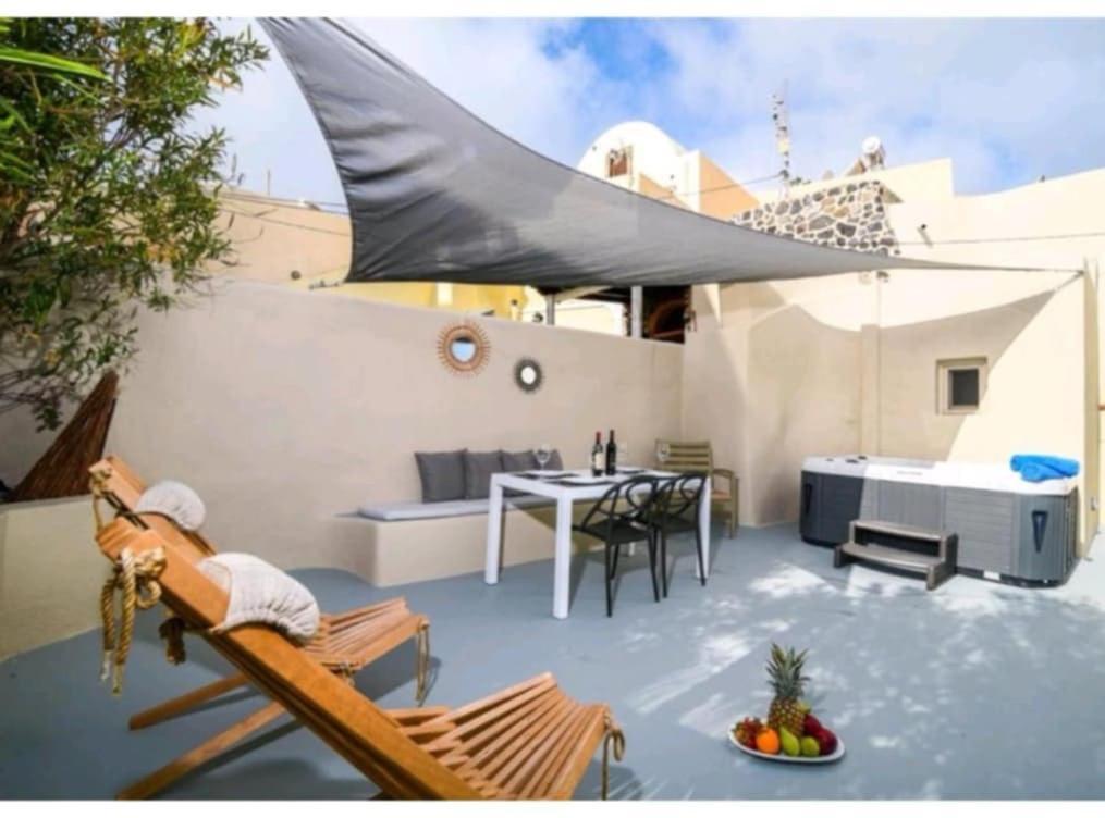 Irene City Villas Fira  Habitación foto