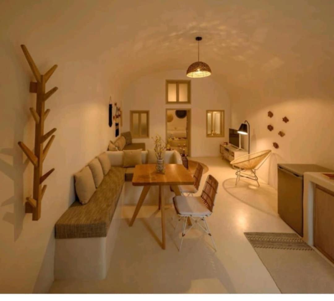 Irene City Villas Fira  Habitación foto