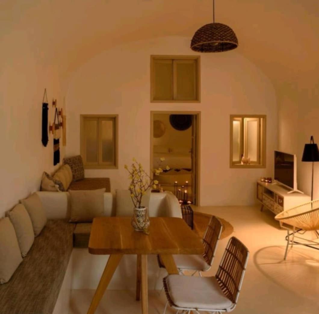 Irene City Villas Fira  Habitación foto