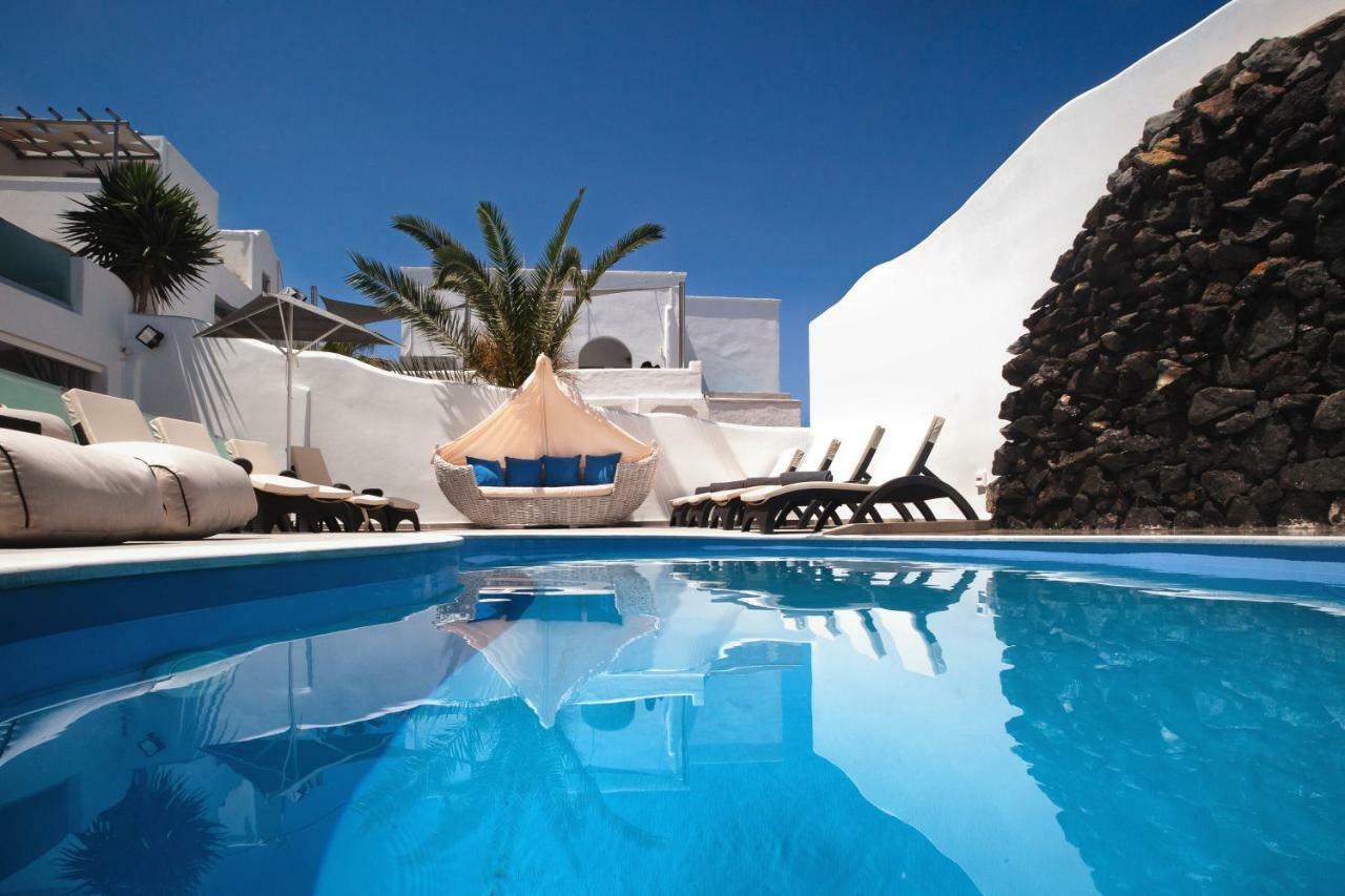 Irene City Villas Fira  Exterior foto