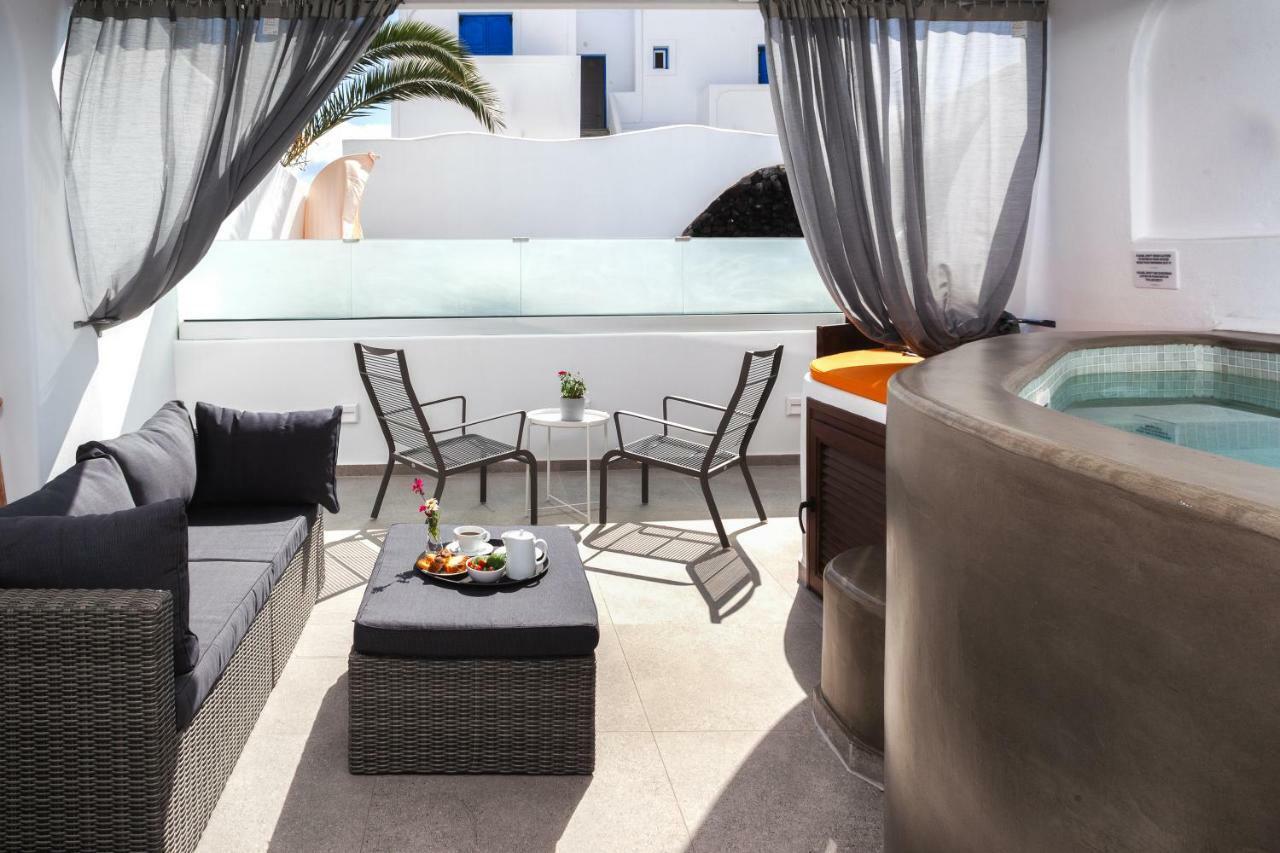 Irene City Villas Fira  Exterior foto